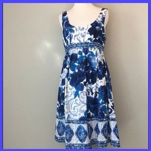 Adrianna Papell floral dress size 6.